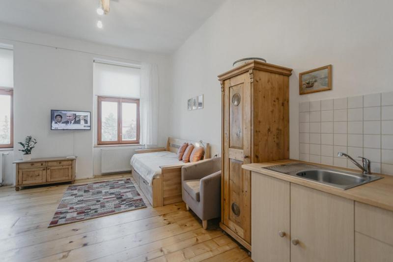Apartman 3, Suvorovova 158 Cesky Brod Dış mekan fotoğraf