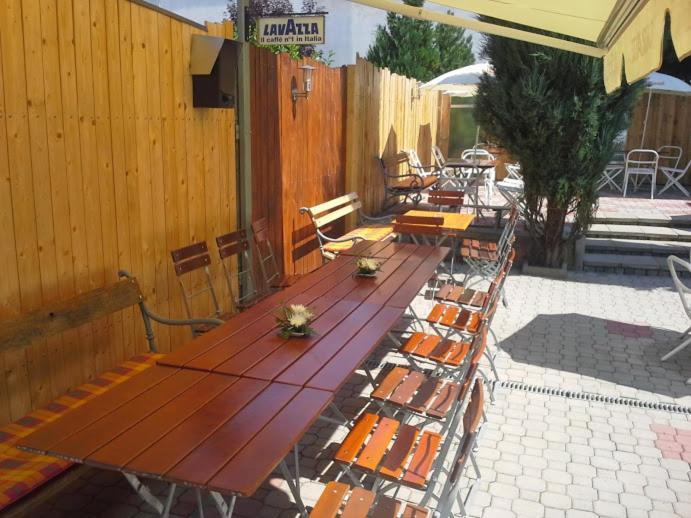 Apartman 3, Suvorovova 158 Cesky Brod Dış mekan fotoğraf